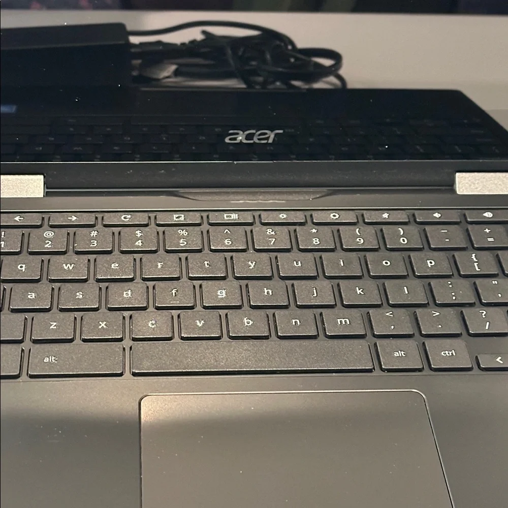 Tested and Functioning ACER Black Chromebook T752T WiFi 4GB 32GB 2021.